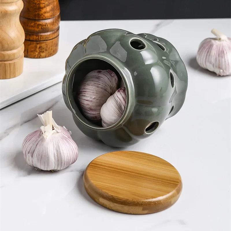 Ventilated Ceramic Garlic Keeper